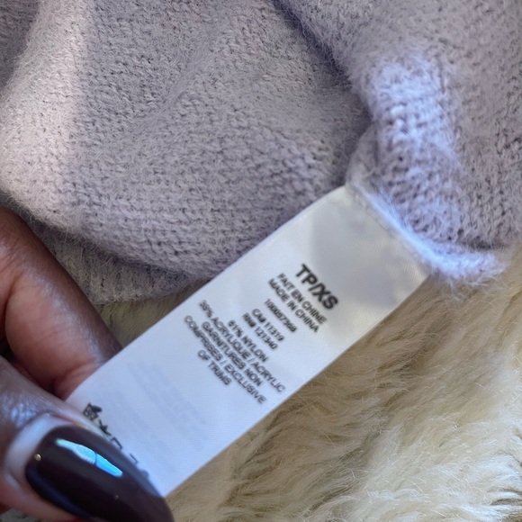 Lavender Garage sweater short sleeve top - Picture 4 of 6